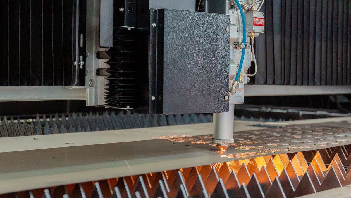 光纖激光切割機(jī)的工作原理，這篇文章跟你講明白！